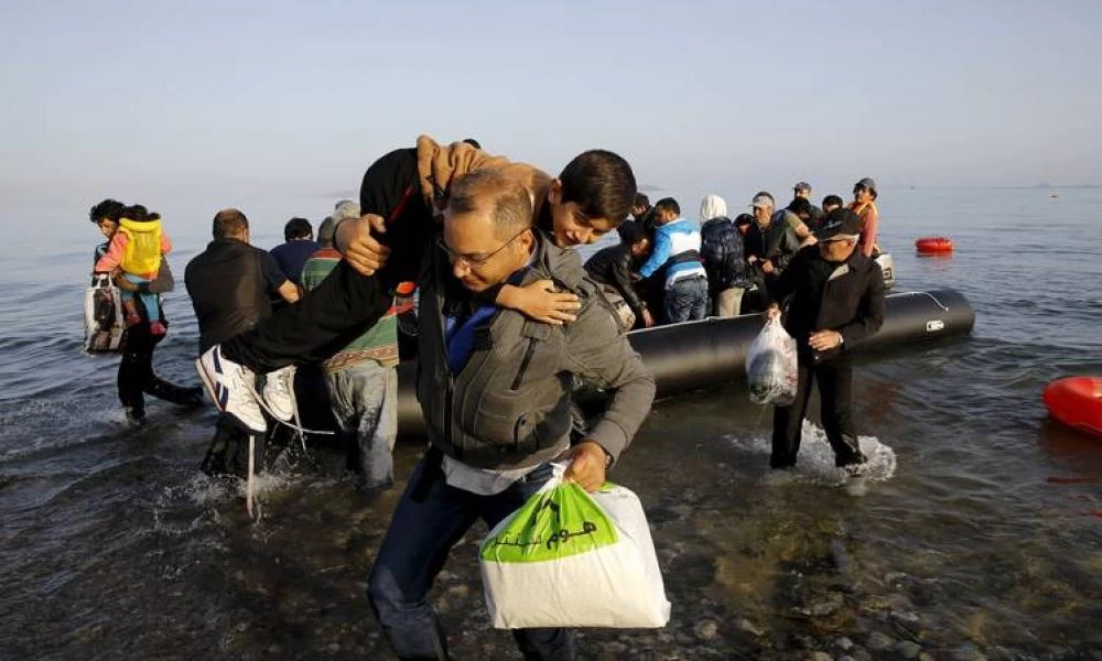 “Κακόμοιροι” μετανάστες: Τρελοί από την χαρά τους καθώς "εισβάλλουν στην Ευρώπη"(Βίντεο)